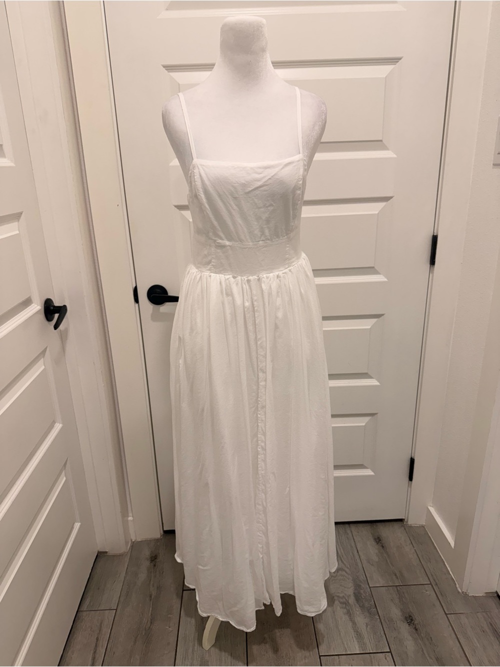 On 34th White Maxi Sun Dress Smocked back Adjustable Straps Size 6